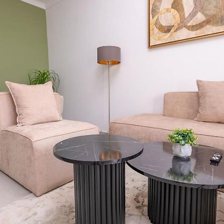 Tradition Meets Modern: 2Br Flat In Rabat Hassan Esterno foto