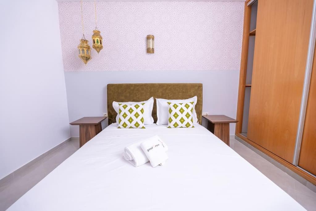 Tradition Meets Modern: 2Br Flat In Rabat Hassan Esterno foto