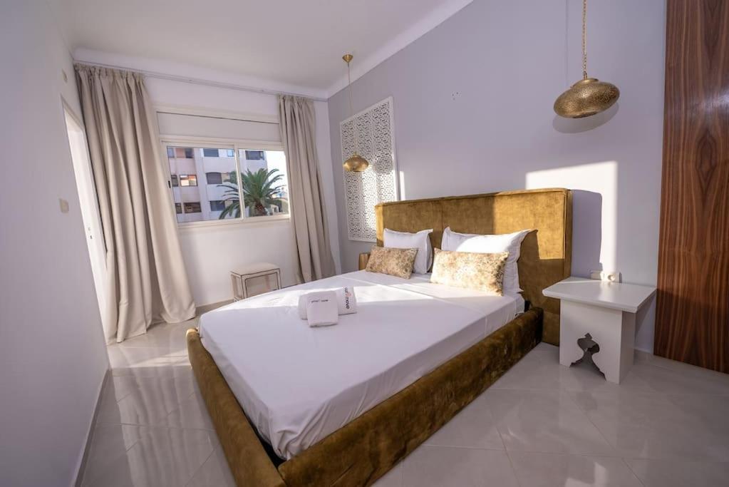 Tradition Meets Modern: 2Br Flat In Rabat Hassan Esterno foto