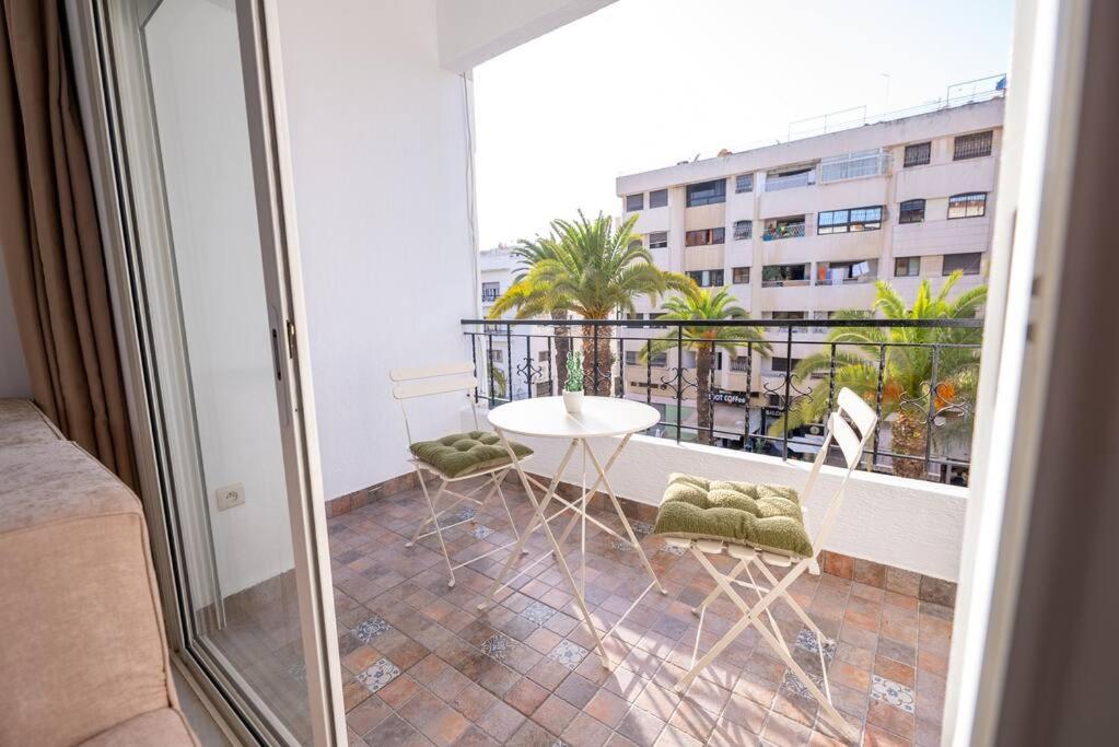 Tradition Meets Modern: 2Br Flat In Rabat Hassan Esterno foto